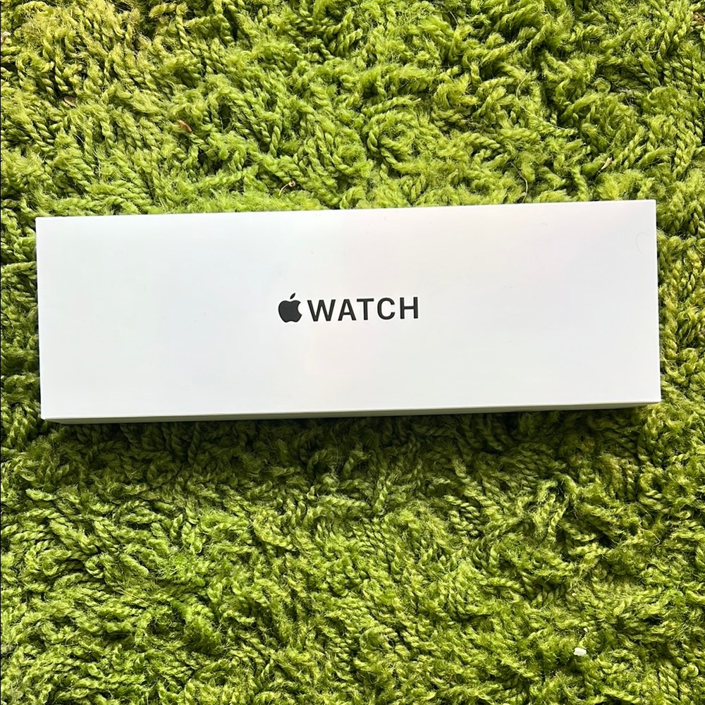 Apple Watch SE gen2 44mm starlight